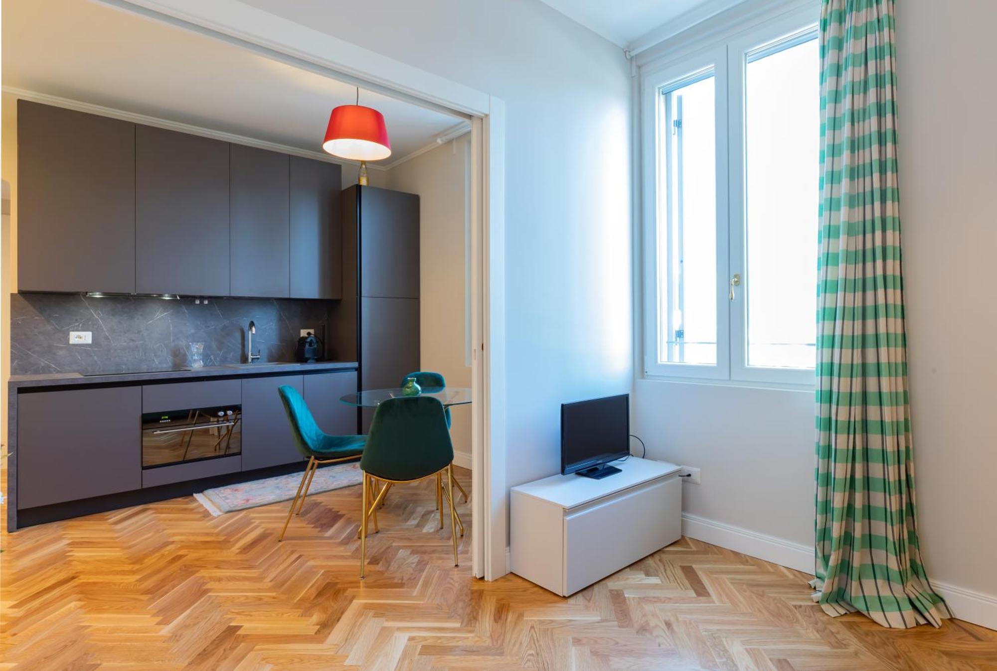 Apartamento Bosco Verticale Gae Aulenti - Posizione Eccezionale E Comfort Per 4 Persone Milán